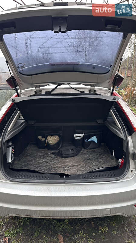 Хетчбек Ford Focus 2008 в Івано-Франківську