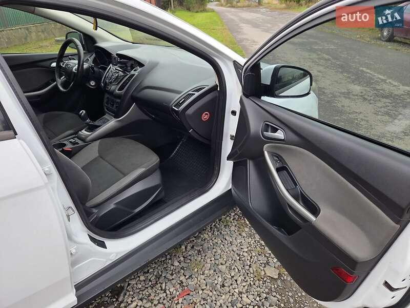 Універсал Ford Focus 2013 в Ужгороді