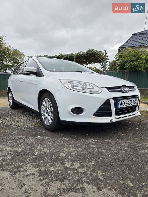 Універсал Ford Focus 2013 в Ужгороді