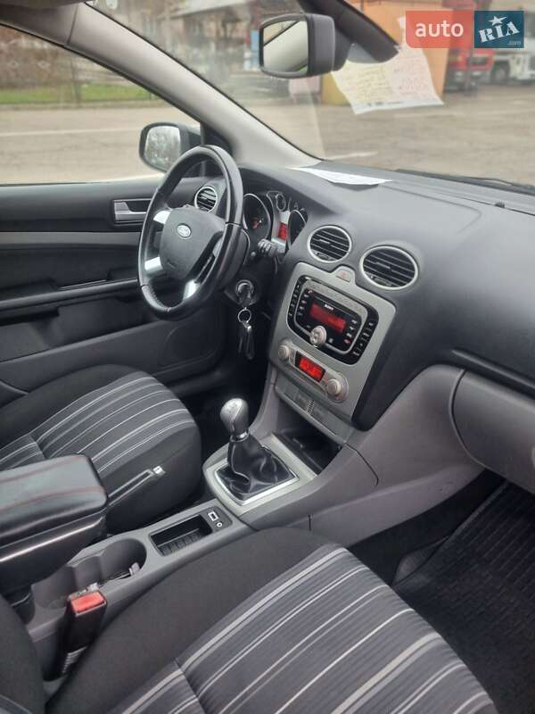 Универсал Ford Focus 2010 в Первомайске