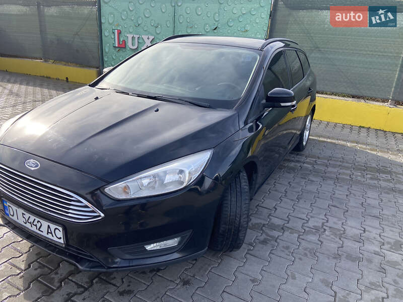 Універсал Ford Focus 2015 в Маяках
