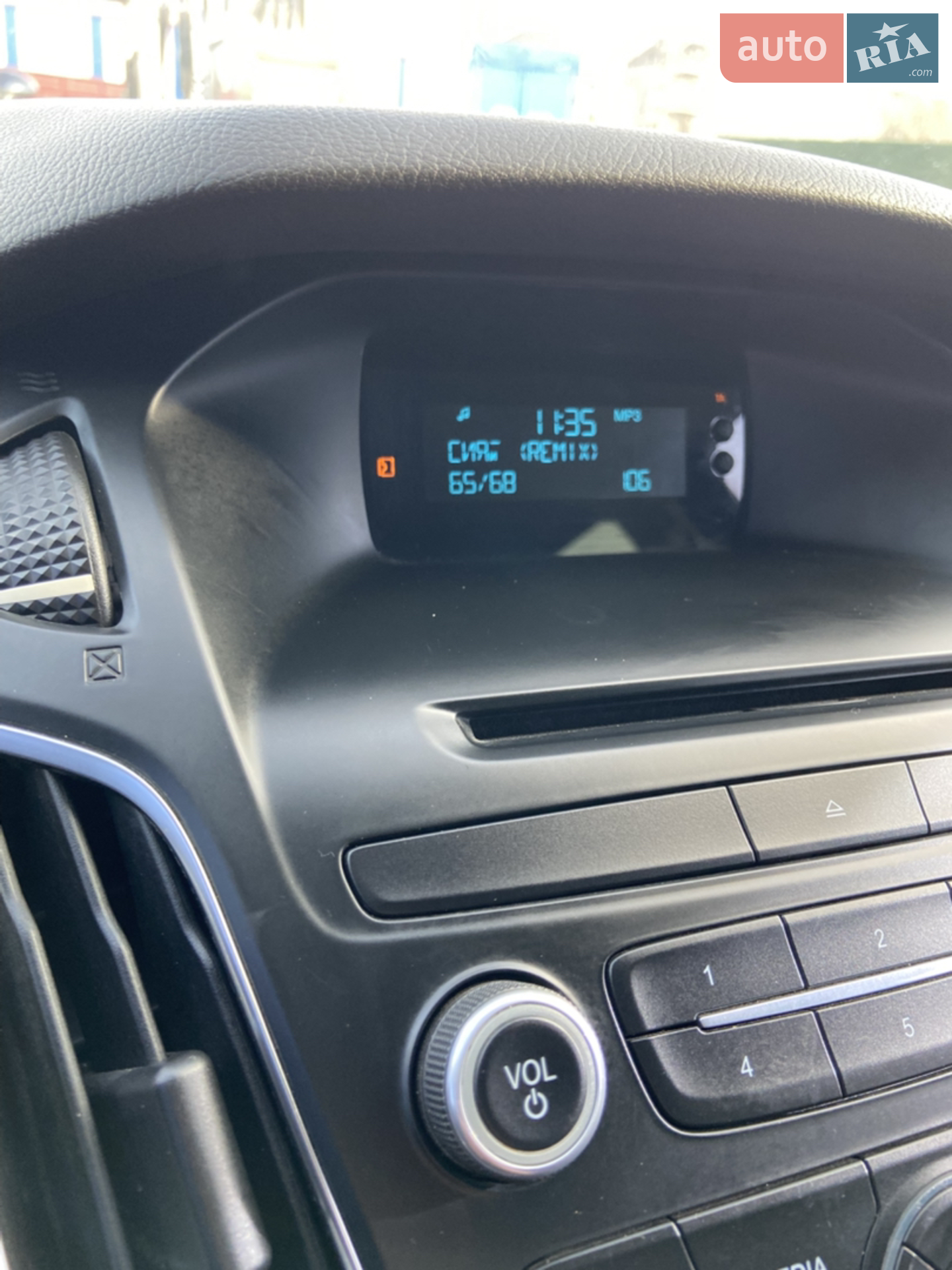2015 Ford Focus - мініатюра 25