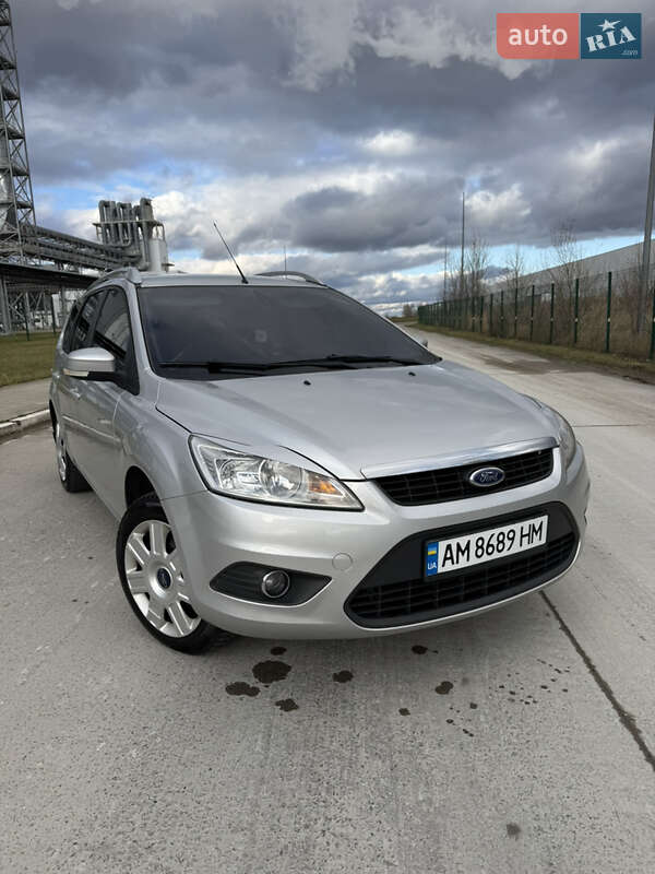 Ford Focus 2010 Ford Focus 2010