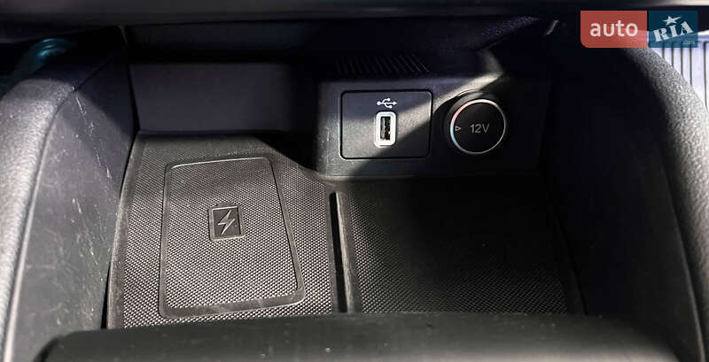 Універсал Ford Focus 2018 в Львові фото 35 Універсал Ford Focus 2018 в Львові