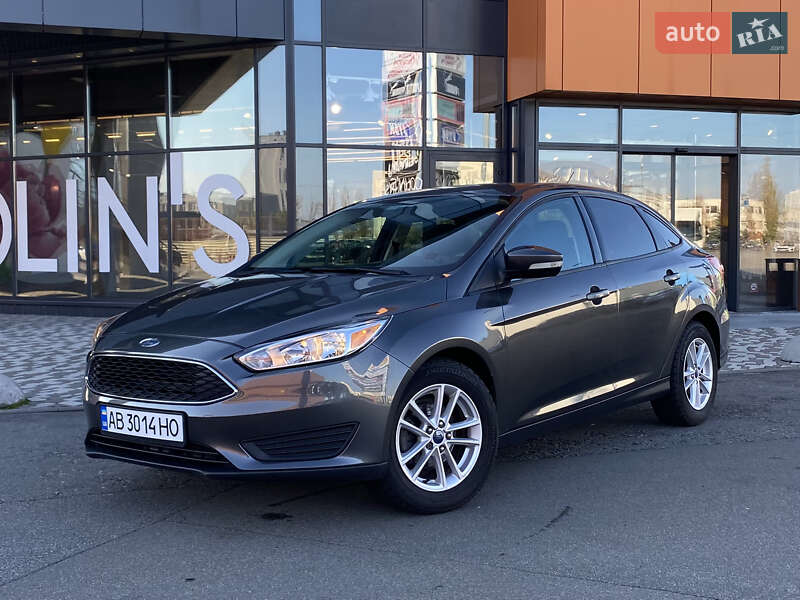 Седан Ford Focus 2015 в Киеве