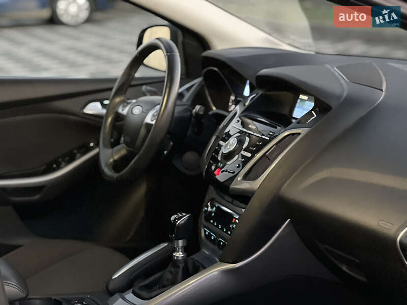 Хетчбек Ford Focus 2012 в Стрию