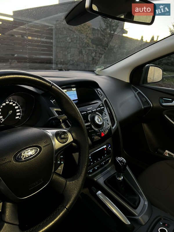 Хетчбек Ford Focus 2012 в Стрию