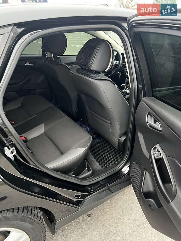 Седан Ford Focus 2014 в Киеве