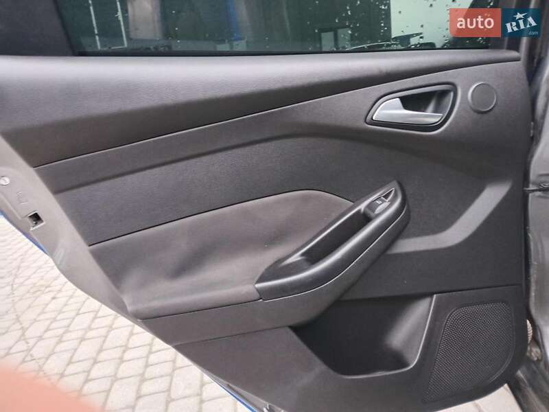 Хэтчбек Ford Focus 2013 в Львове фото 19 Хэтчбек Ford Focus 2013 в Львове