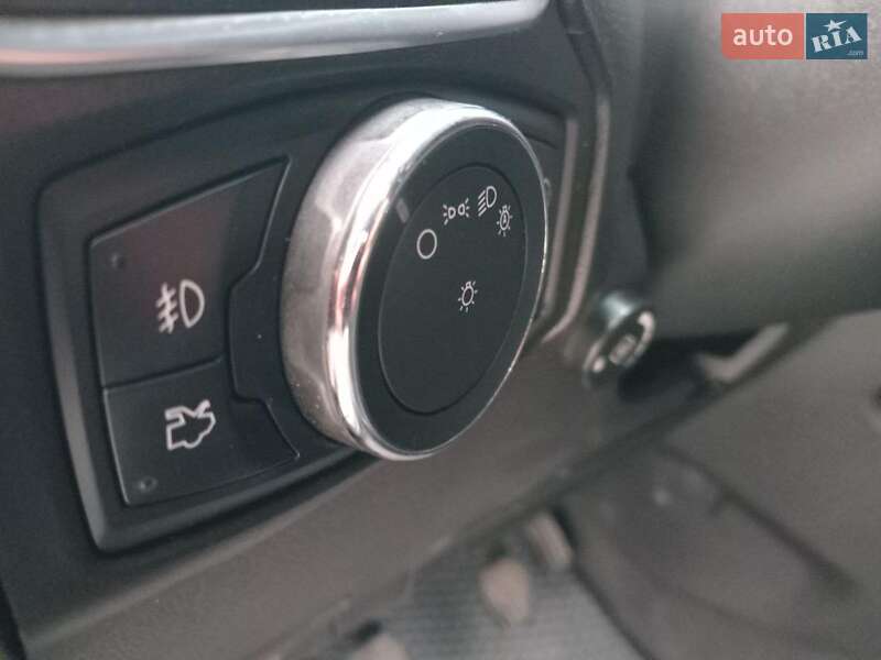 Хэтчбек Ford Focus 2013 в Львове фото 20 Хэтчбек Ford Focus 2013 в Львове