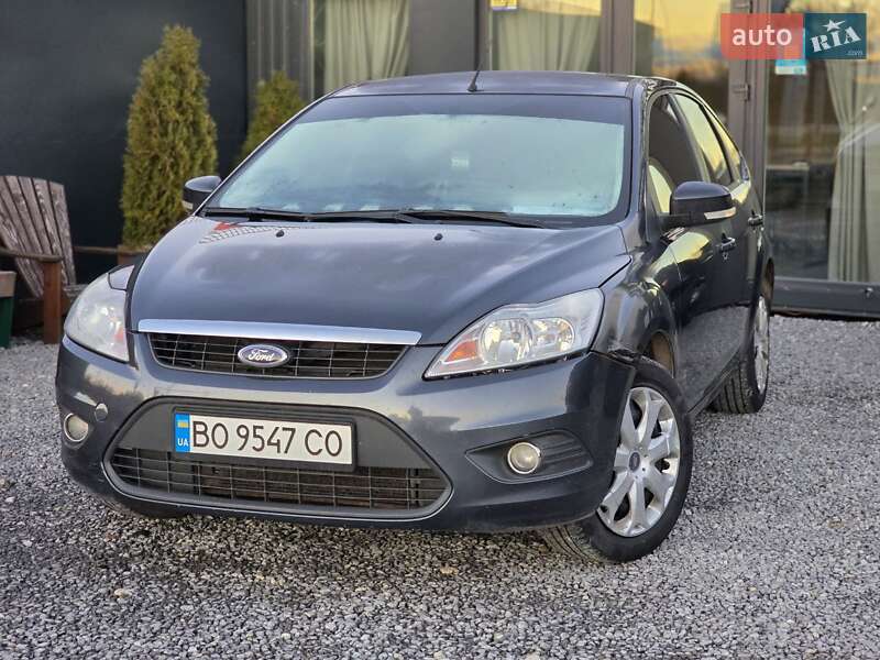 Хэтчбек Ford Focus 2010 в Тернополе