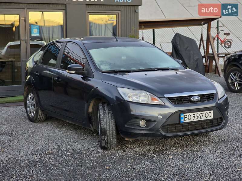 Хэтчбек Ford Focus 2010 в Тернополе