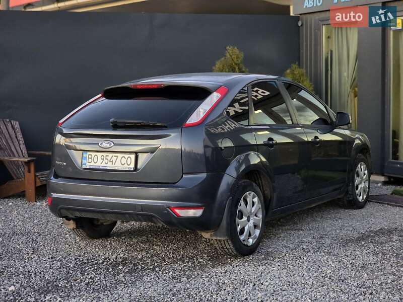 Хэтчбек Ford Focus 2010 в Тернополе
