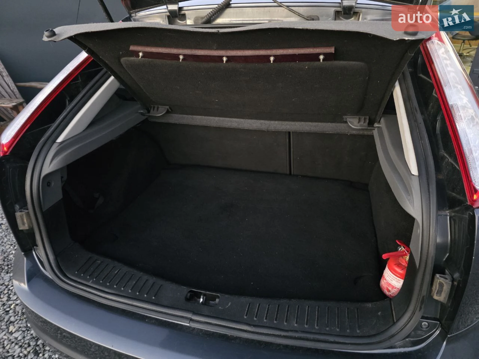 2010 Ford Focus - мініатюра 25