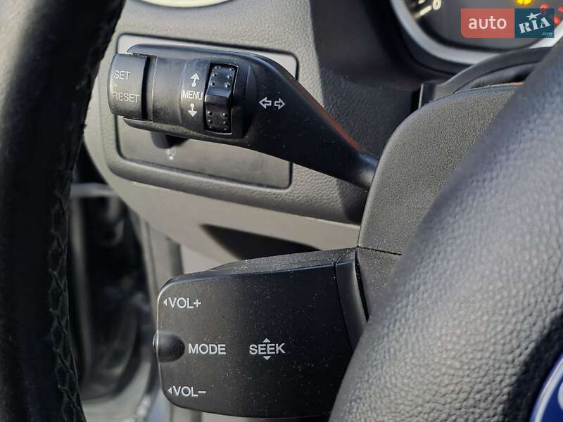 Хэтчбек Ford Focus 2010 в Тернополе