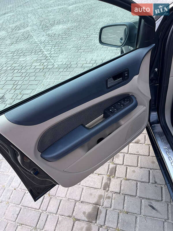 Хэтчбек Ford Focus 2005 в Владимирце фото 7 Хэтчбек Ford Focus 2005 в Владимирце