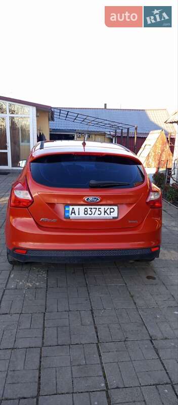 Хэтчбек Ford Focus 2012 в Киеве