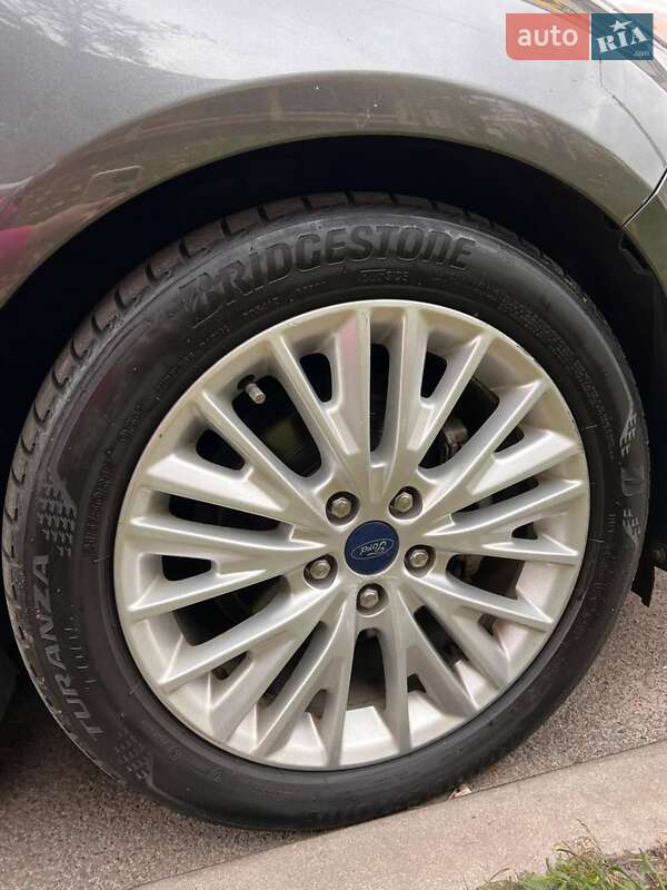 Седан Ford Focus 2017 в Киеве фото 10 Седан Ford Focus 2017 в Киеве