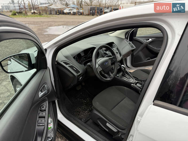 Седан Ford Focus 2015 в Миколаєві