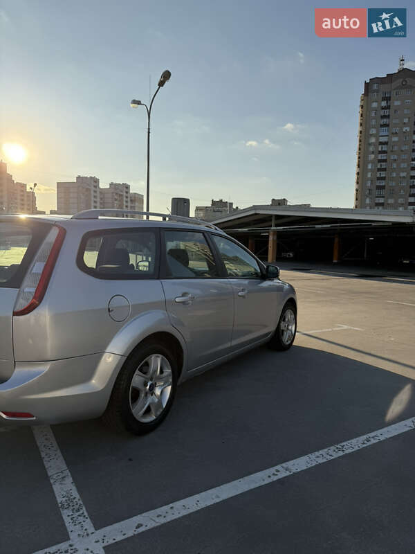 Універсал Ford Focus 2010 в Києві фото 7 Універсал Ford Focus 2010 в Києві