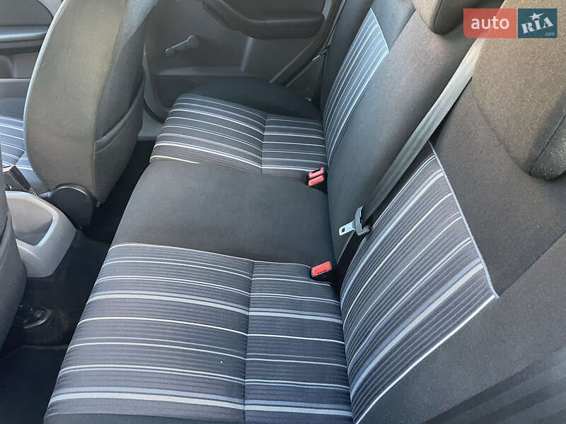 Універсал Ford Focus 2010 в Бердичеві фото 17 Універсал Ford Focus 2010 в Бердичеві