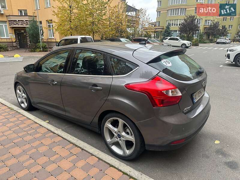 Хэтчбек Ford Focus 2014 в Киеве фото 6 Хэтчбек Ford Focus 2014 в Киеве