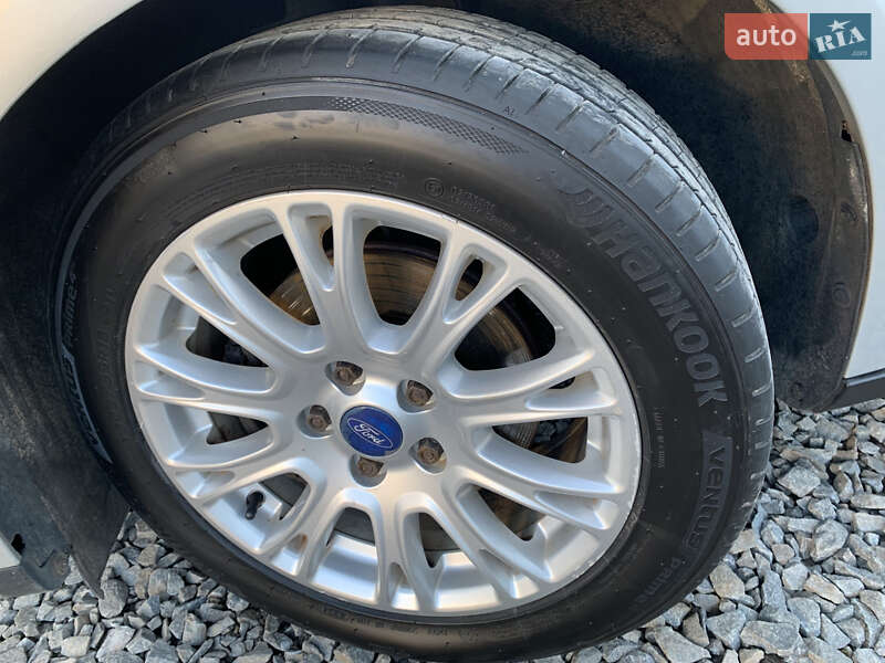 Универсал Ford Focus 2013 в Ровно
