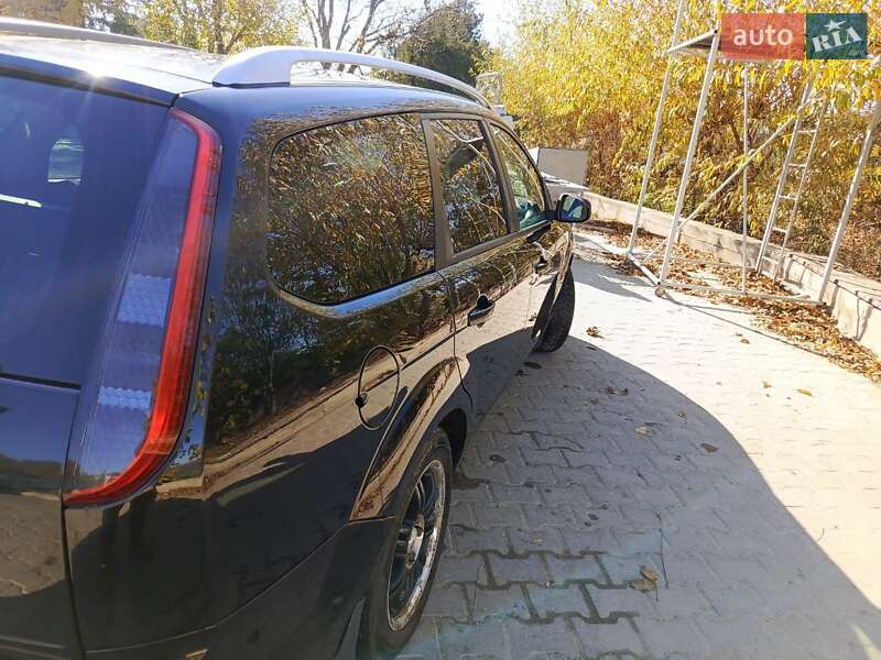 Универсал Ford Focus 2008 в Кельменцах фото 4 Универсал Ford Focus 2008 в Кельменцах