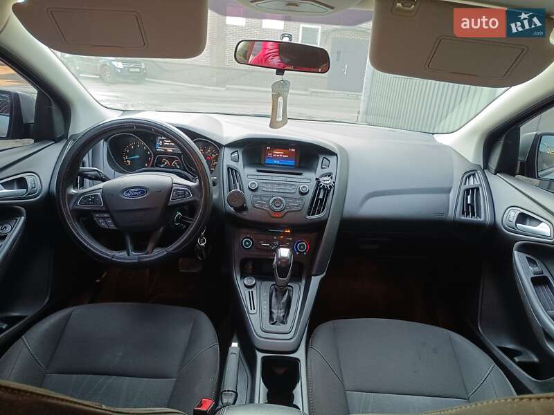 Седан Ford Focus 2015 в Киеве фото 12 Седан Ford Focus 2015 в Киеве