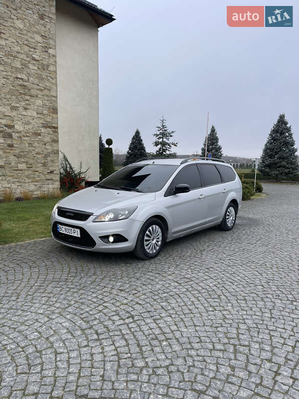Универсал Ford Focus 2008 в Жовкве