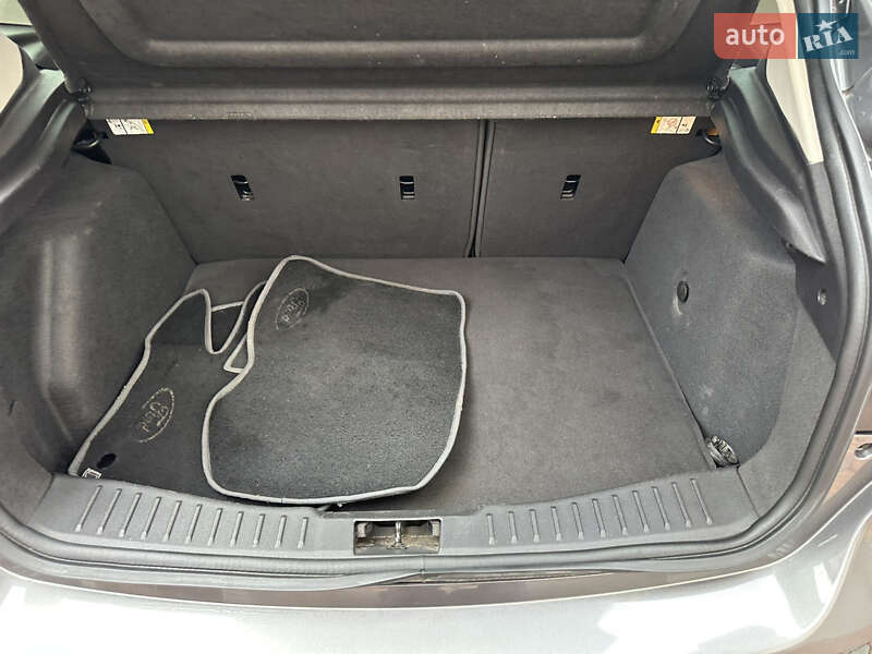 Хэтчбек Ford Focus 2013 в Ивано-Франковске