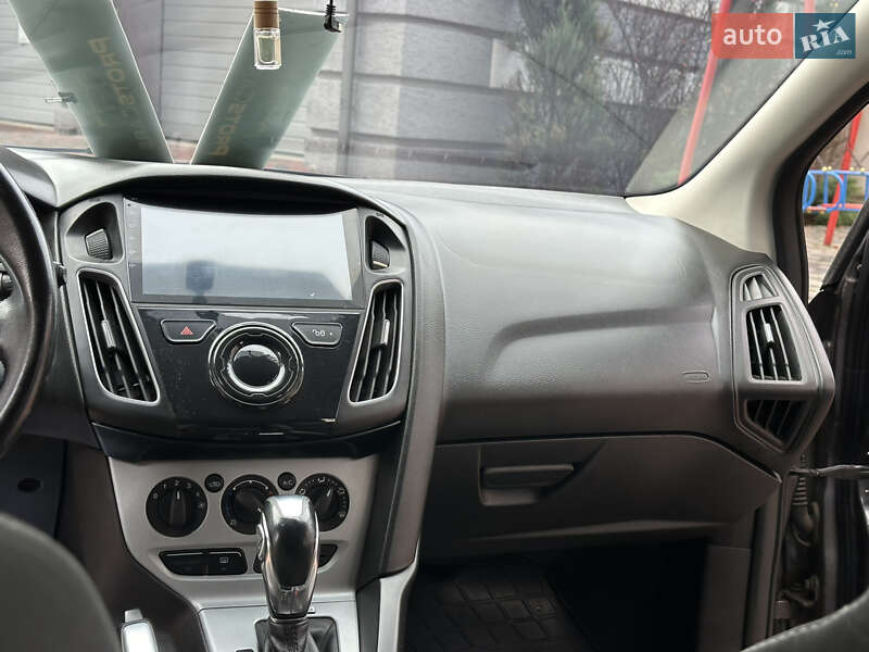 Хэтчбек Ford Focus 2013 в Ивано-Франковске