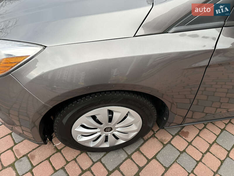 Хэтчбек Ford Focus 2013 в Ивано-Франковске