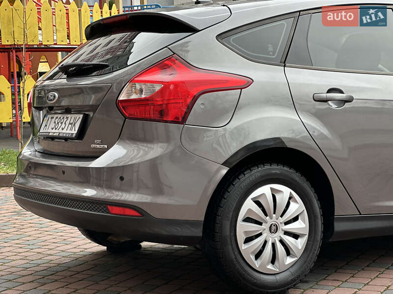 Хэтчбек Ford Focus 2013 в Ивано-Франковске