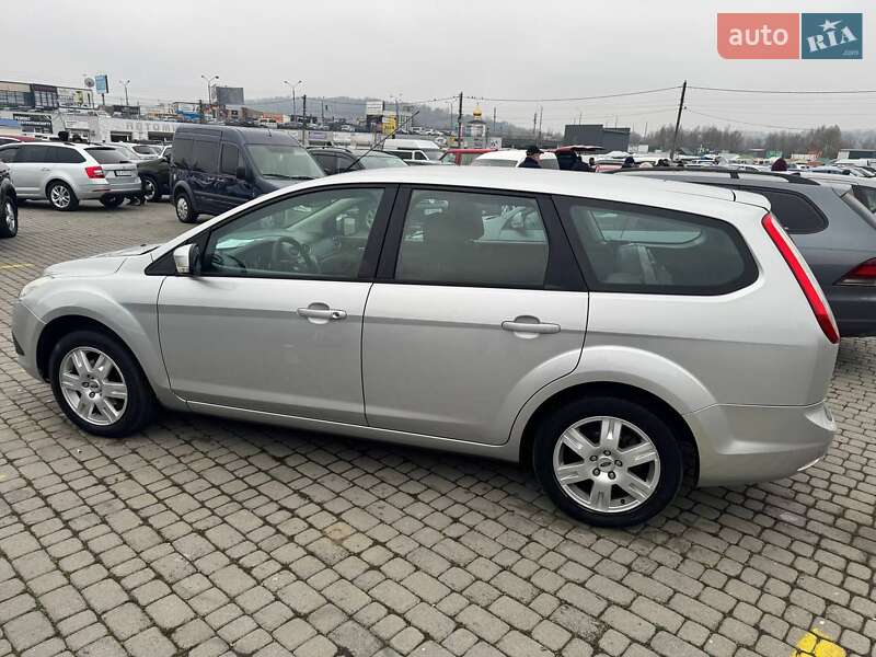 Універсал Ford Focus 2010 в Кіцмані