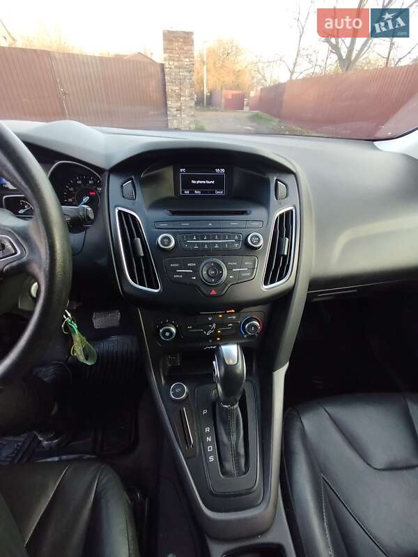 Хетчбек Ford Focus 2015 в Львові