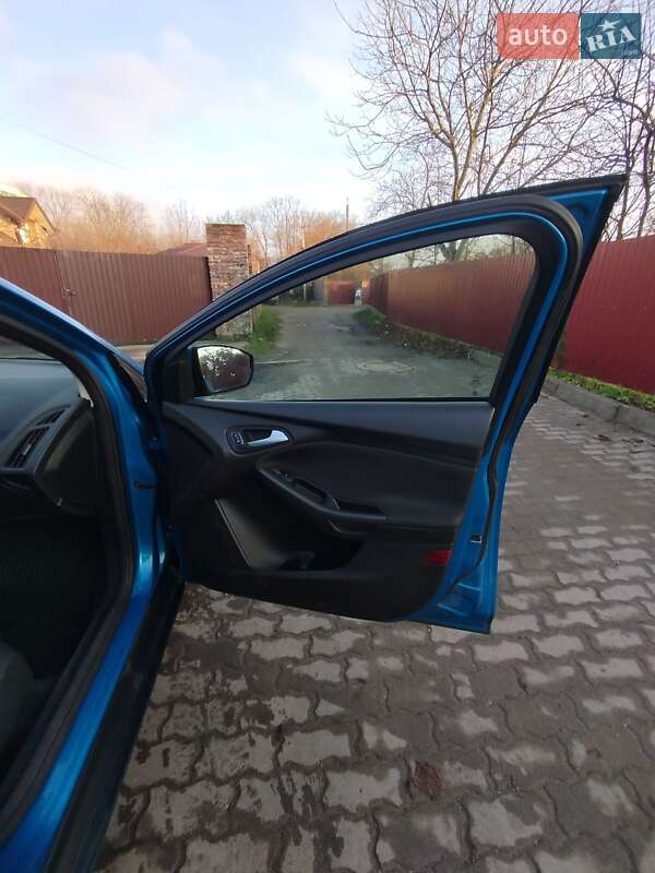 Хетчбек Ford Focus 2015 в Львові