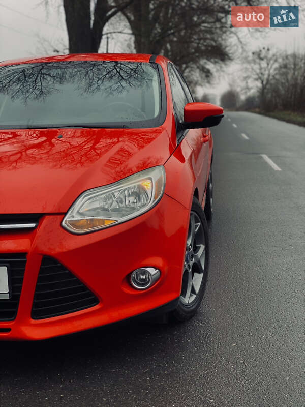 Хэтчбек Ford Focus 2014 в Летичеве