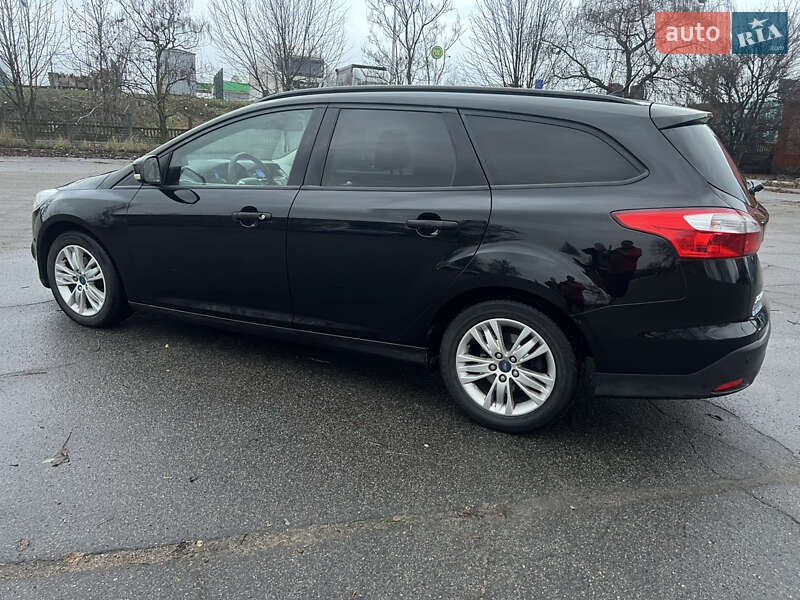 Универсал Ford Focus 2012 в Хороле фото 3 Универсал Ford Focus 2012 в Хороле