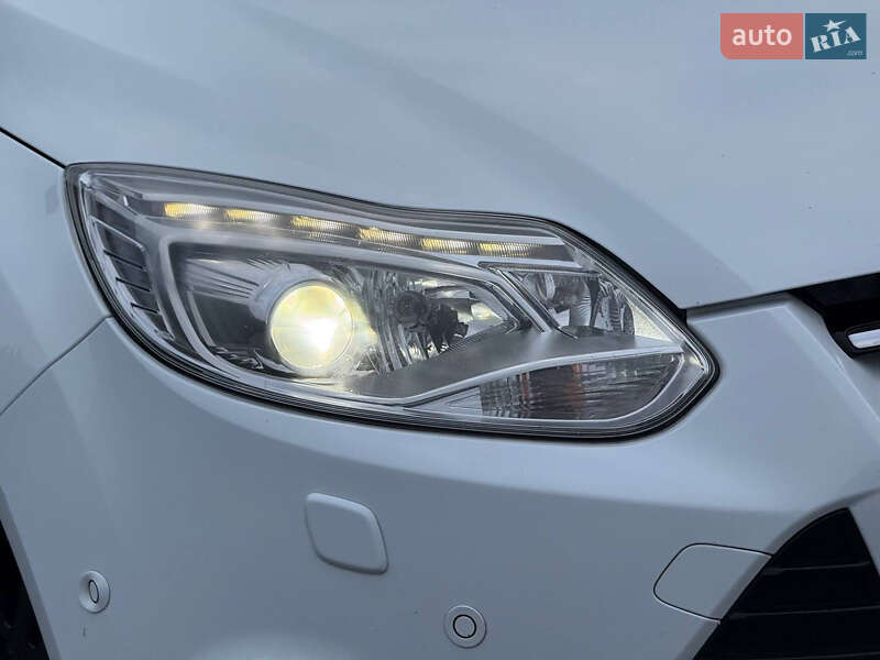 Хетчбек Ford Focus 2013 в Стрию