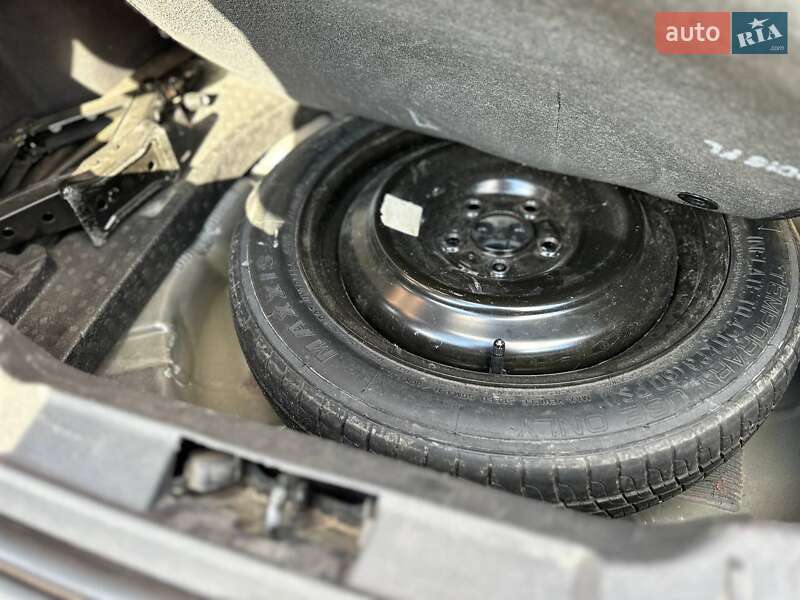 Седан Ford Focus 2015 в Днепре