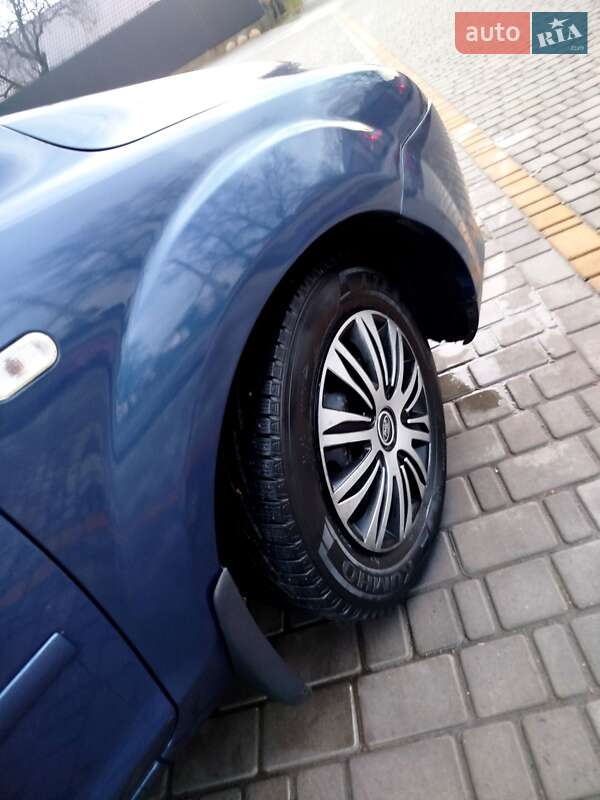 Седан Ford Focus 2007 в Первомайську фото 31 Седан Ford Focus 2007 в Первомайську