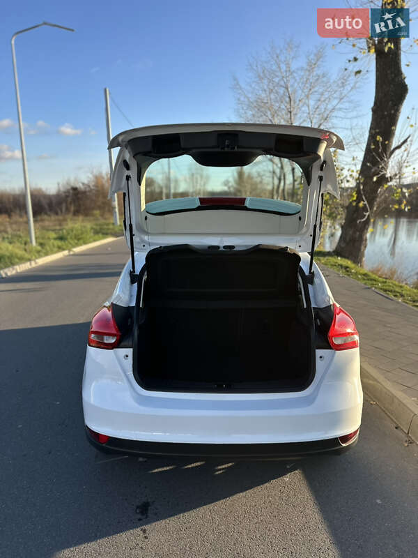 Хэтчбек Ford Focus 2018 в Василькове