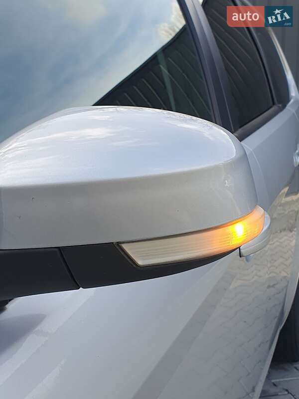 Универсал Ford Focus 2010 в Черновцах