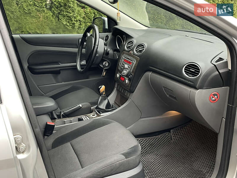 Универсал Ford Focus 2009 в Ивано-Франковске фото 13 Универсал Ford Focus 2009 в Ивано-Франковске