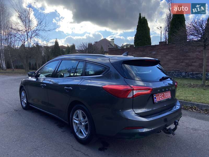 Универсал Ford Focus 2019 в Ровно
