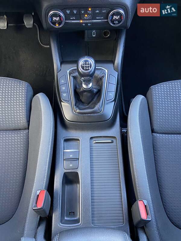 Универсал Ford Focus 2019 в Ровно