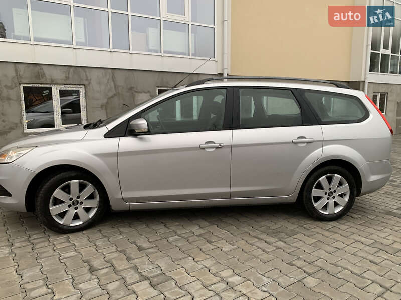Універсал Ford Focus 2010 в Кременці