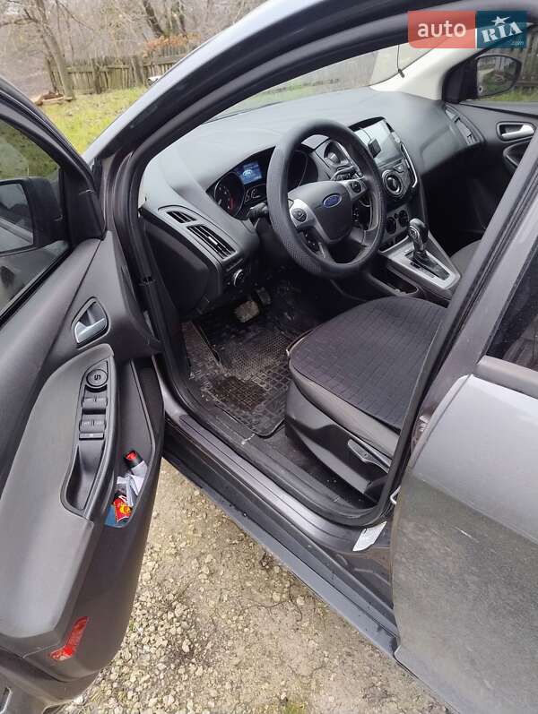Седан Ford Focus 2013 в Хмельницком фото 5 Седан Ford Focus 2013 в Хмельницком