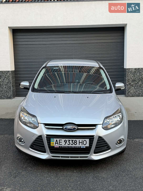 Седан Ford Focus 2011 в Дніпрі